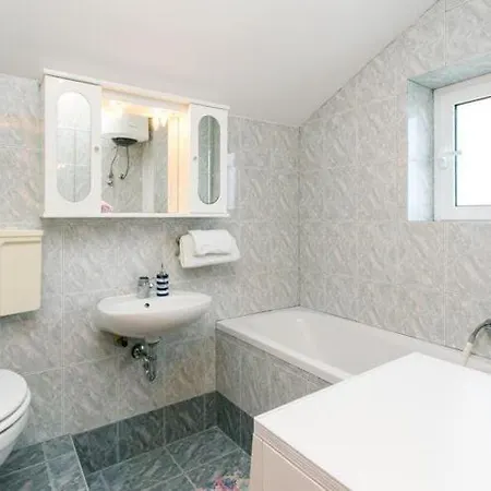 Laura Mljet - One Bedroom With Balcony And Sea View